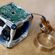Illustration for article titled These Cubes With No Moving Parts Are Actually Self-Assembling Robots